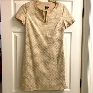 Muse Short Sleeve Cream Lacey Dress Size 2